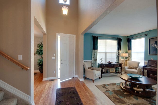 Building Photo - 2809 Eagle Dr
