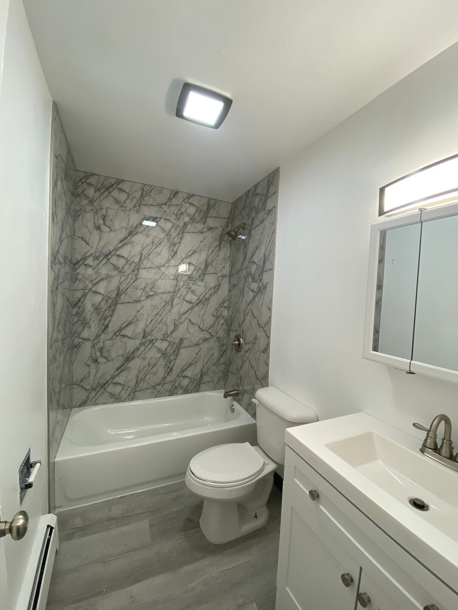 Building Photo - 1127 N Highland Ave