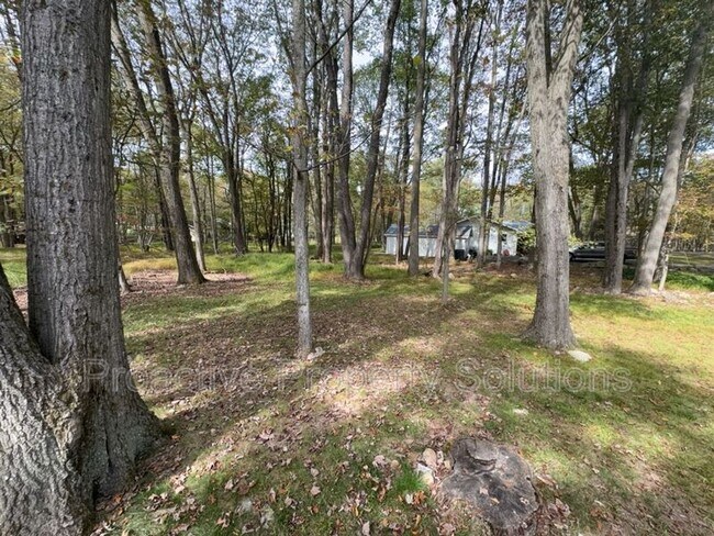 Building Photo - 5228 Hummingbird Dr