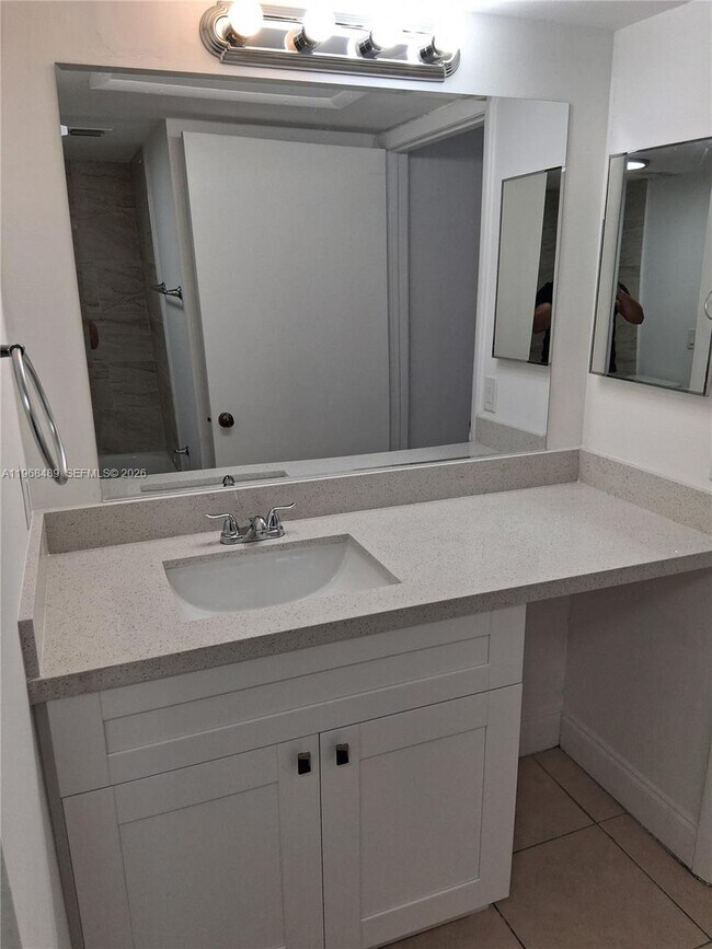 Building Photo - 15201 SW 80th St