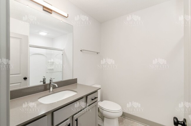 Building Photo - BRAND NEW! 2 Bedroom 2 1/2 Bathroom Newly ...