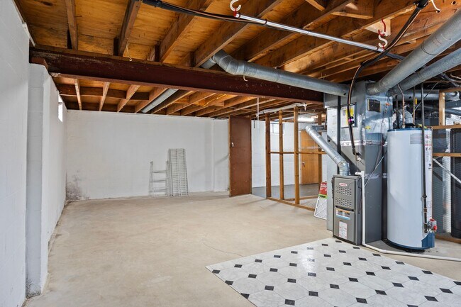 Building Photo - SWIGO - Folkestone