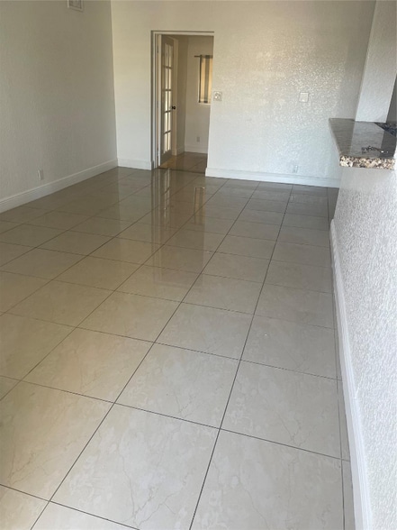 Building Photo - 3611 NE 15th Ave