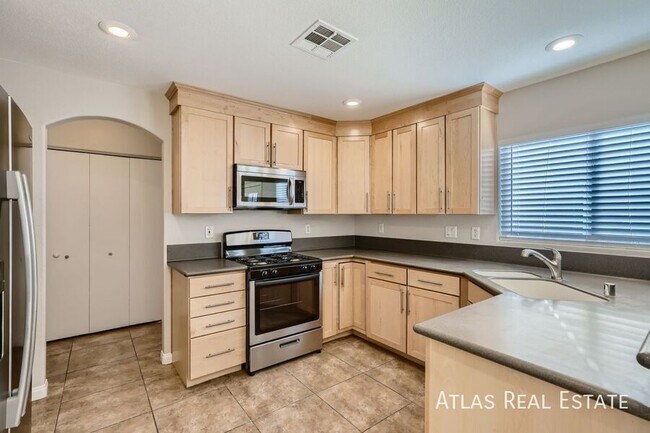 Building Photo - 8125 Indigo Gully Ct