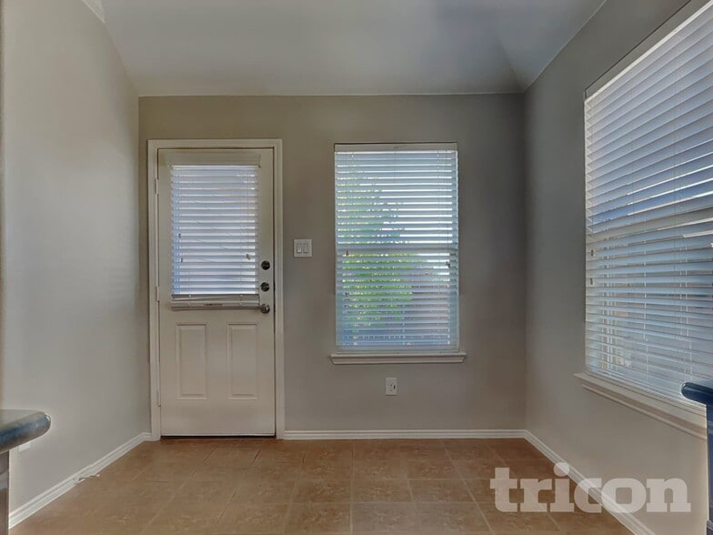 Building Photo - 9104 Sundance Trail