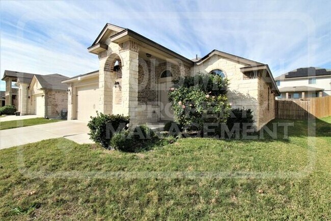 Building Photo - Beautiful 3-bedroom, 2-bathroom home with a 2-car garage now available for rent!