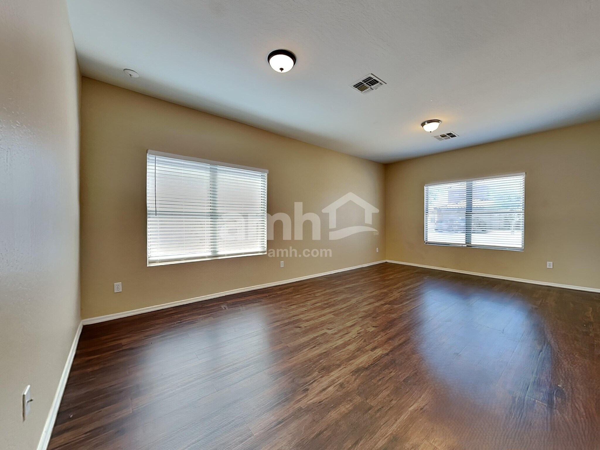 Building Photo - 2548 W Spencer Run