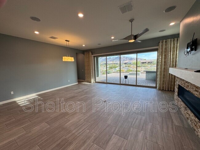 Building Photo - 20614 W Hillcrest Blvd