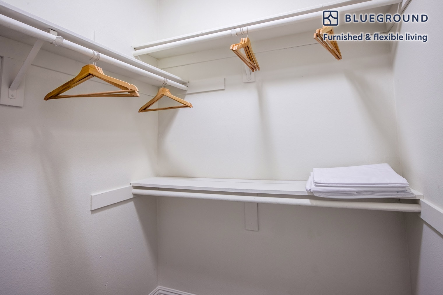 Building Photo - 535 Gayley Ave