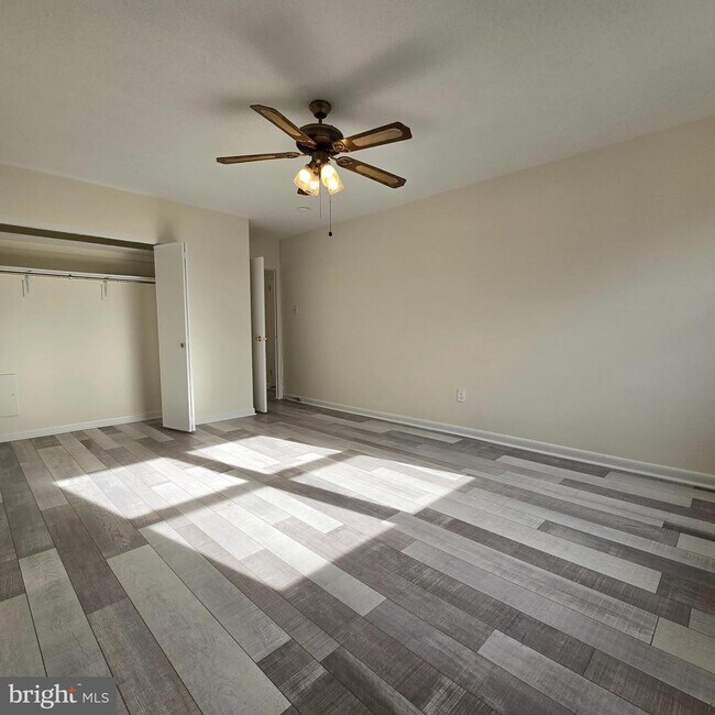 Building Photo - 111 Chestnut St