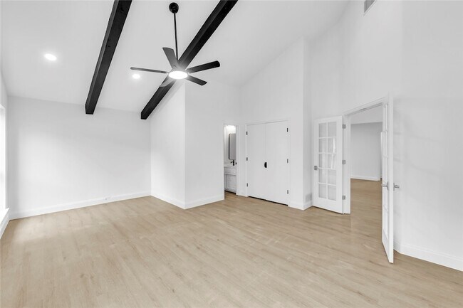 Building Photo - 13826 Wooded Creek Ct