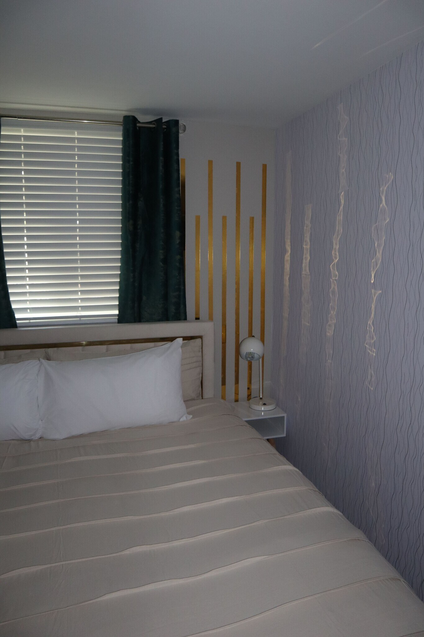 Building Photo - 438 N Center St