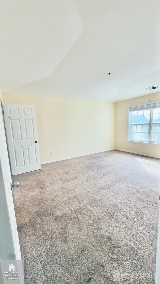Building Photo - 1133 Waterford Dr