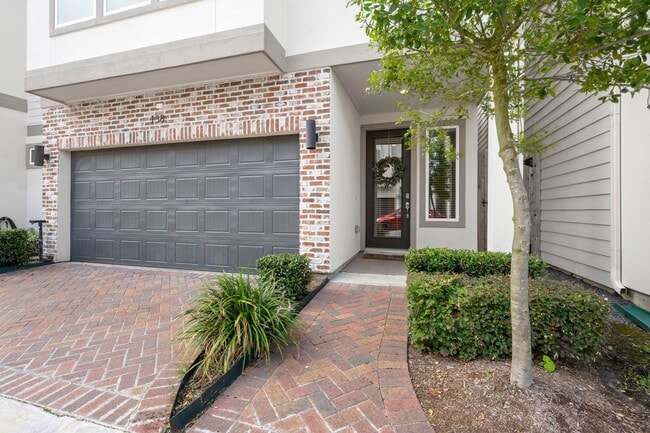 Building Photo - 138 Knightsbridge Park Ln