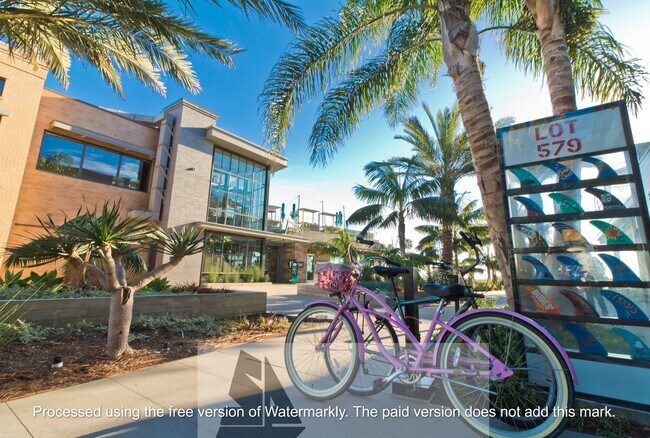 Building Photo - Gorgeous Huntington Beach Single Story Home!