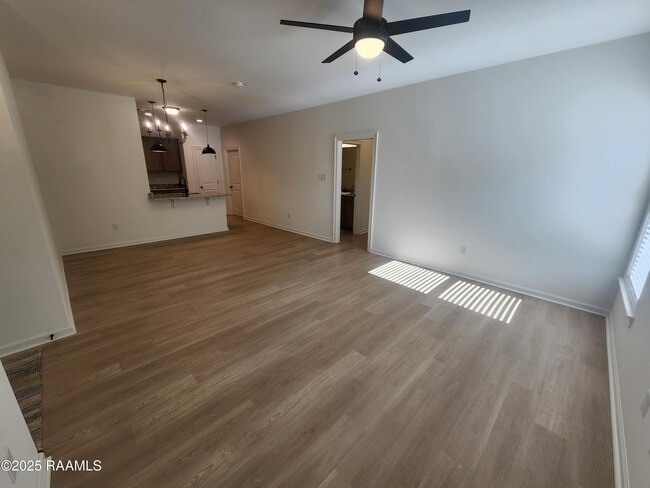 Building Photo - 208 Stockbridge Ln