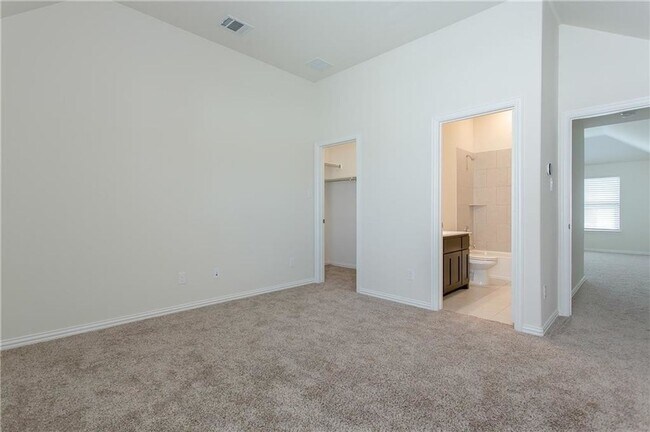 Building Photo - 2064 Remington Dr