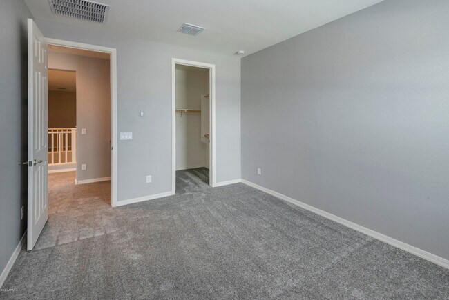 Building Photo - 25429 N 19th Ln