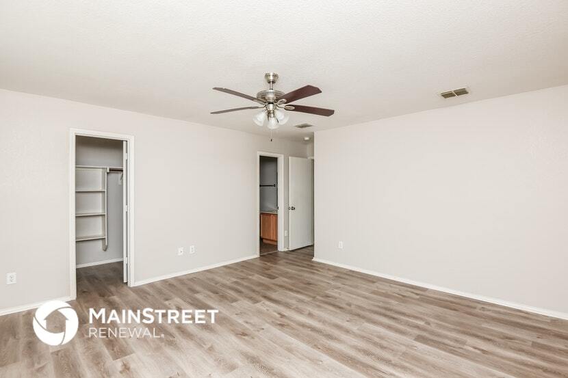 Building Photo - 1601 Queens Brook Ln