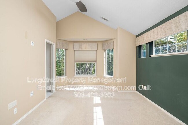 Building Photo - 3531 S Kelly Ave