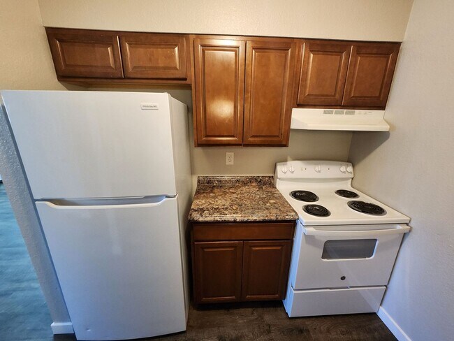 Building Photo - 4615 Picturesque Ct