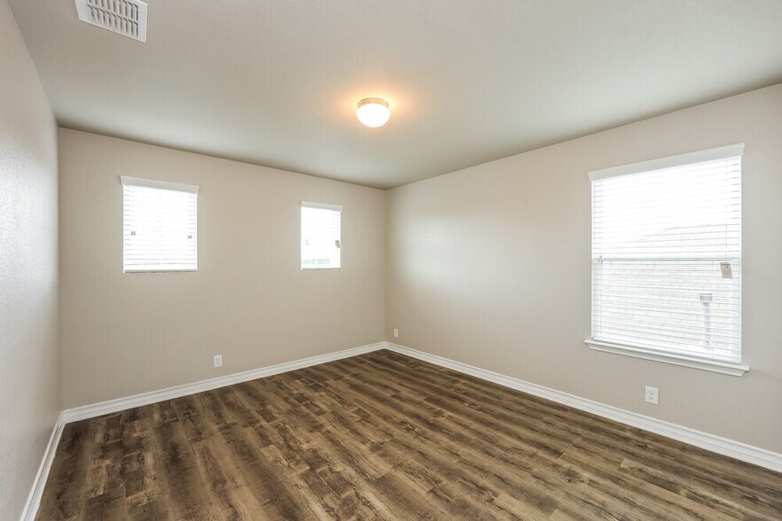 Building Photo - 14067 Cremello Fls