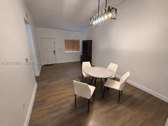 Building Photo - 6726 SW 130th Pl