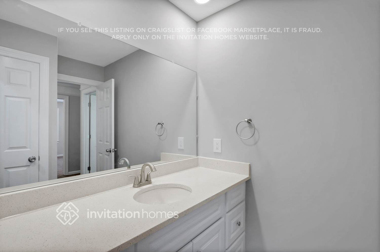 Building Photo - 3801 Northlake Creek Dr