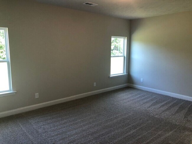 Building Photo - 103 Chancellor Ct