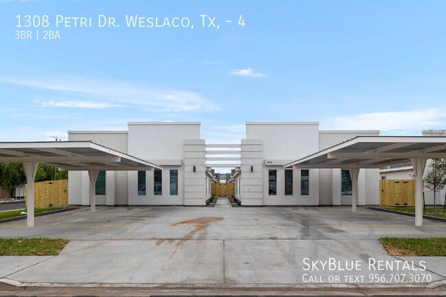 Building Photo - 1308 Petri Dr