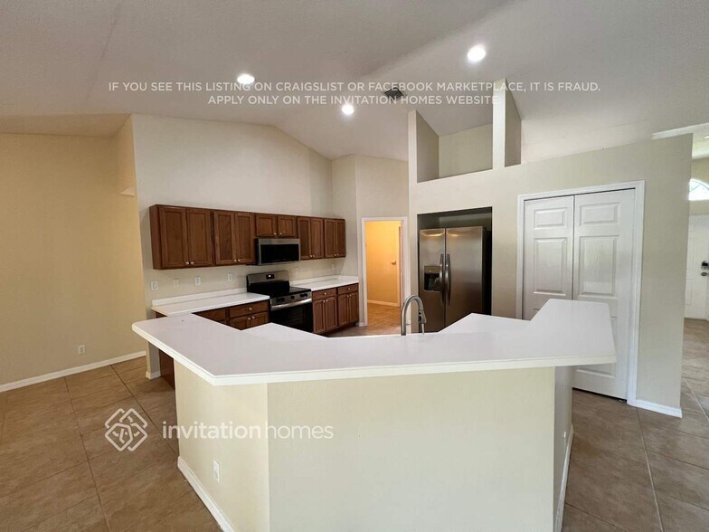 Building Photo - 3833 SW McKim St