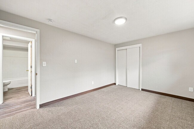 Building Photo - 3167-3173 13th Street SE