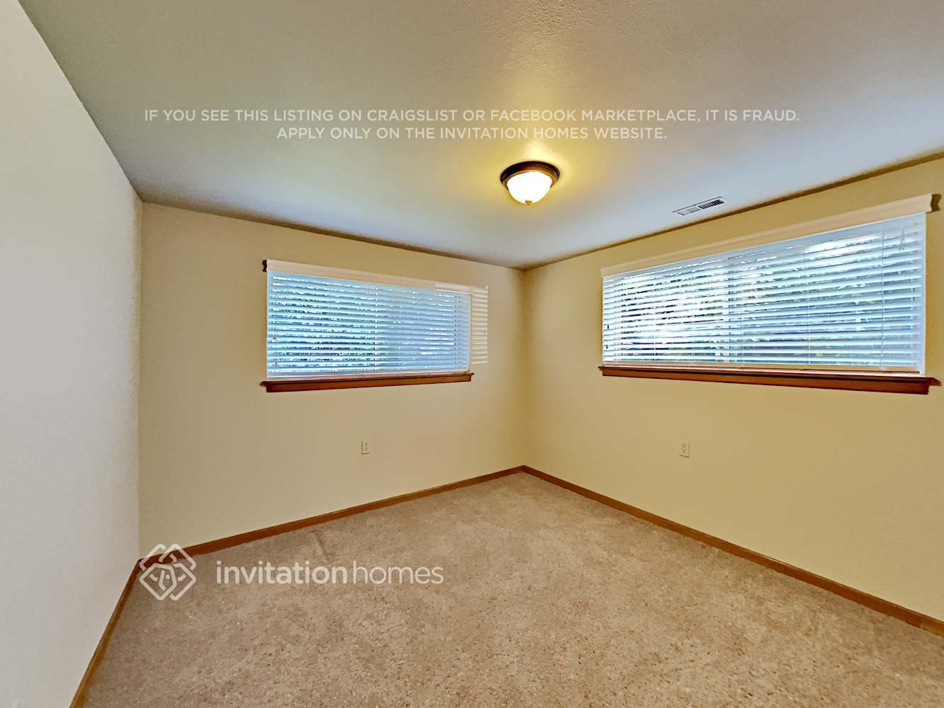 Building Photo - 617 S 301st St