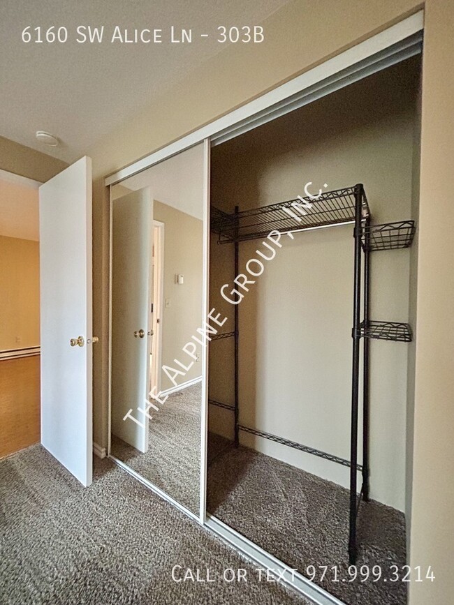 Building Photo - Spacious Condo in Beaverton! Utilities Inc...