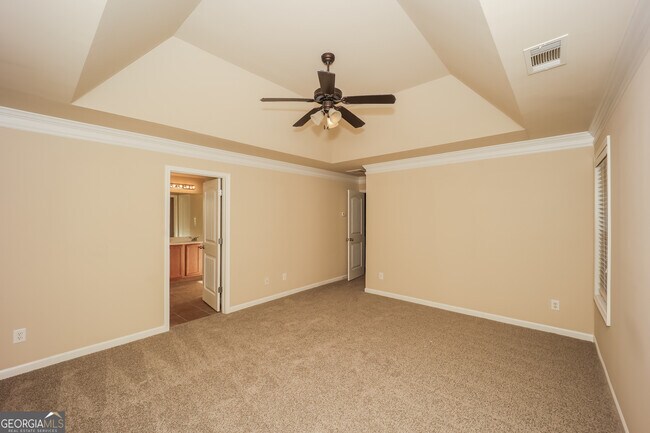 Building Photo - 106 Heritage Club Ln