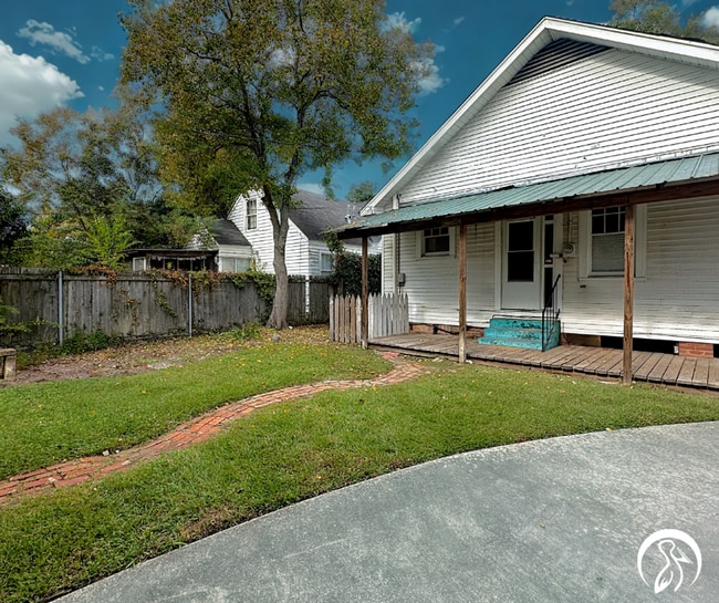 Building Photo - Charming 2 bedroom Garden District Home fo...