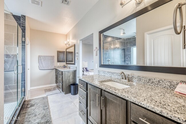 Building Photo - 2375 Enchanted Peaks