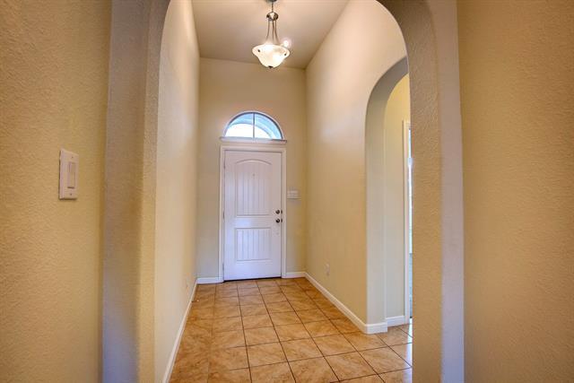 Building Photo - 9133 Edenberry Ln