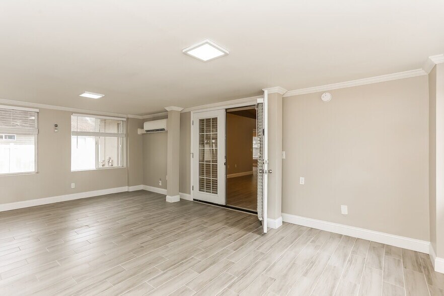 Building Photo - 2623 Cobblestone Forest Cir E
