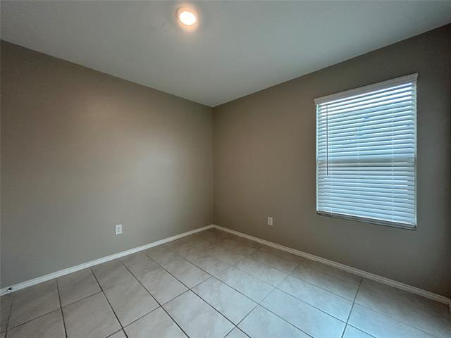 Building Photo - 8428 Fawn Creek Dr