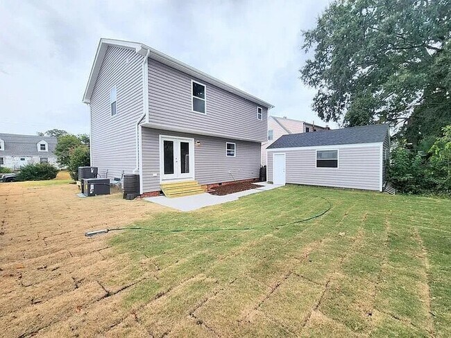 Building Photo - RENOVATED 4 BEDROOM/3 BATH IN NORFOLK! READY FOR RENT!!