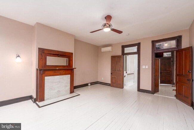 Building Photo - 216 E Biddle St