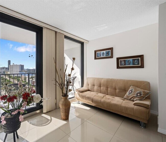 Building Photo - 2401 S Ocean Dr