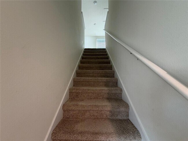 Building Photo - 12072 Downy Birch Dr