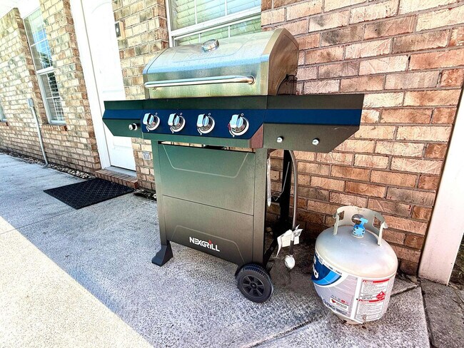 Building Photo - 75 Secret Harbor Dr