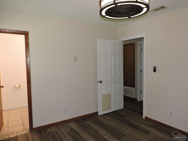 Building Photo - 4200 W Avenida De Golf