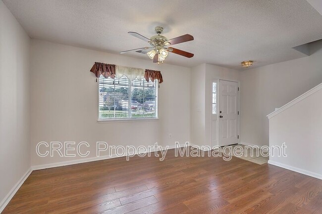 Building Photo - 1354 Pinyon Pine Dr