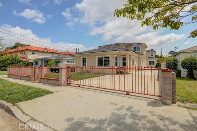 Building Photo - 3358 Angelus Ave