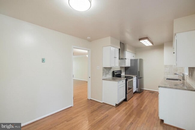 Building Photo - 13831 Grey Colt Dr