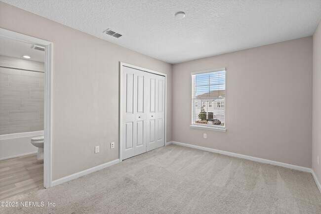 Building Photo - 1180 Beach Dune Dr